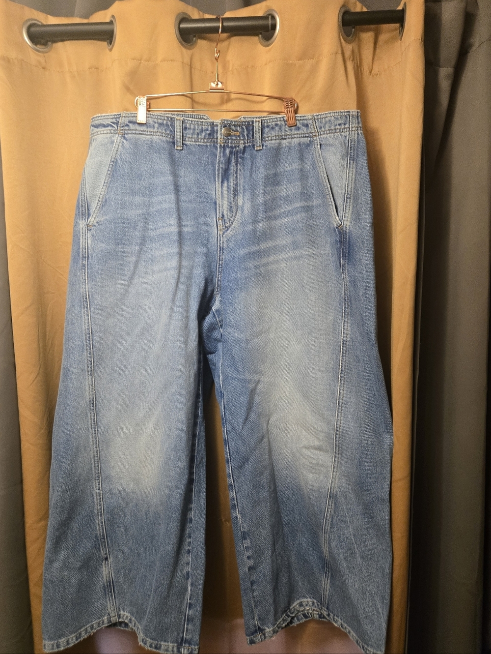Anthropologie Pilcro Size 18w Cropped Wide Leg Jeans